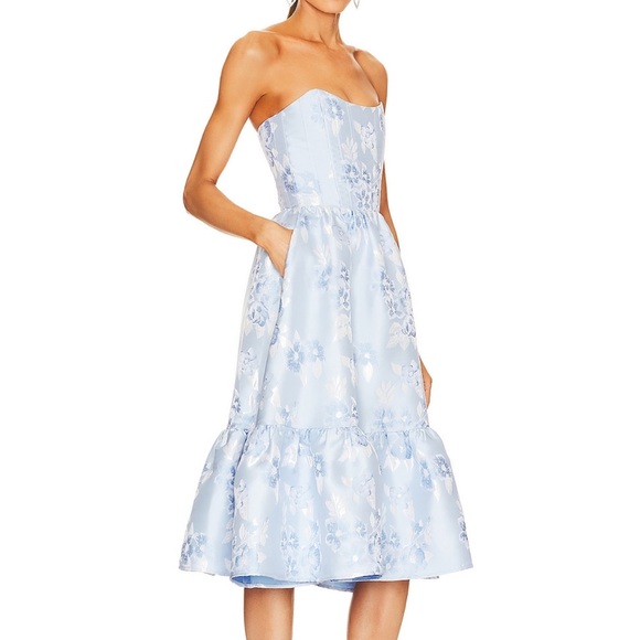 Virginia strapless gown in chambray baroque floral - Picture 2 of 9